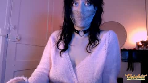 Cassandre online show from 01-31-25, 01:43