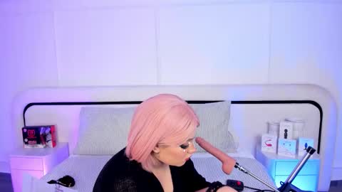 BLEYDI  online show from 12-14-25, 05:02