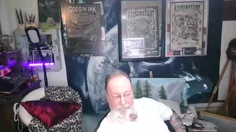 Snapshot of blindsurfer780299 chatting on 11-24-25, 06:24 blindsurfer780299 online show from 11-24-25, 06:24