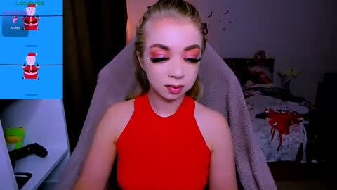 Nicole online show from 12-20-25, 11:39