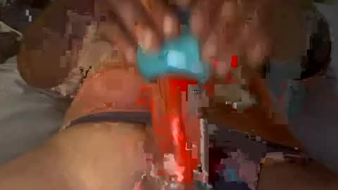 Snapshot of blizzard140097 chatting on 01-13-25, 04:18 Oilyhardcock000 online show from 01-13-25, 04:18