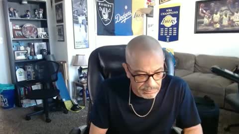 Snapshot of blk_nthick chatting on 02-26-25, 10:20 blk_nthick online show from 02-26-25, 10:20