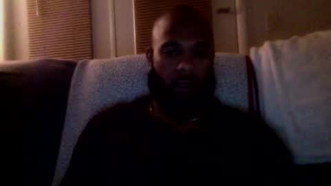 Snapshot of blksurfher chatting on 12-02-25, 01:11 blksurfher online show from 12-02-25, 01:11