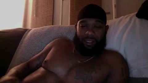 Snapshot of blksurfher chatting on 12-04-25, 04:11 blksurfher online show from 12-04-25, 04:11