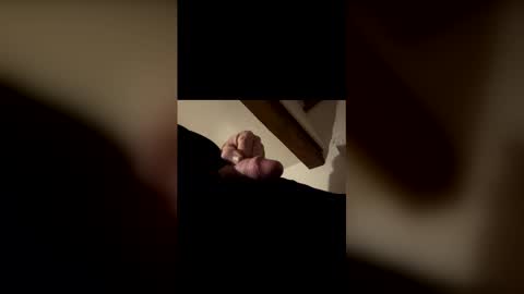 Snapshot of bllyidol chatting on 11-26-25, 04:19 BlIdoL online show from 11-26-25, 04:19