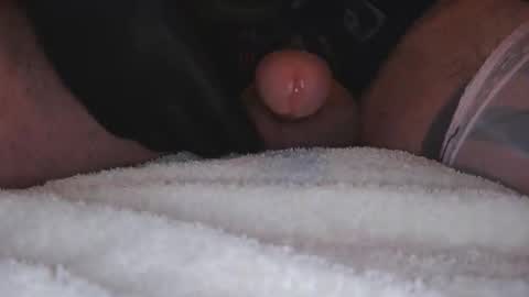 Snapshot of blockster19 chatting on 10-10-25, 12:59 blockster19 online show from 10-10-25, 12:59