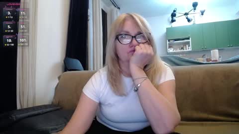 Karina online show from 02-18-25, 08:25