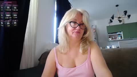 Karina online show from 03-07-25, 11:07