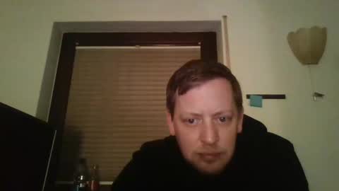 Snapshot of blonde32m chatting on 01-05-25, 04:48 blonde32m online show from 01-05-25, 04:48