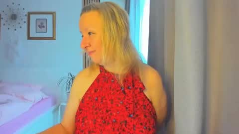 Nicole online show from 01-08-25, 11:54