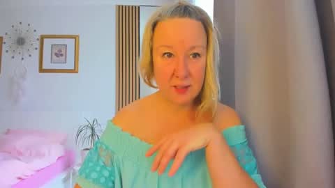 Nicole online show from 01-09-25, 09:06