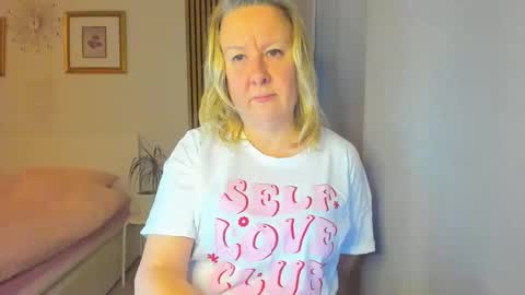 Nicole online show from 01-09-25, 05:00