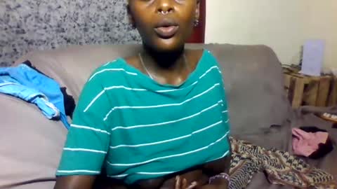 blonde_barby online show from 11-12-25, 04:02