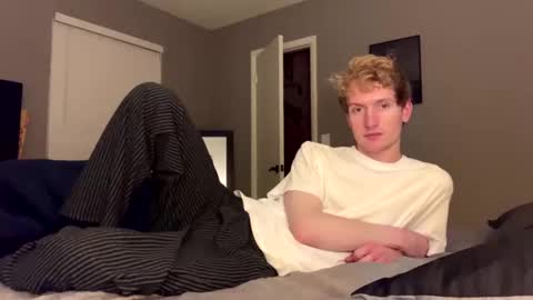 Blondie online show from 01-03-25, 05:17