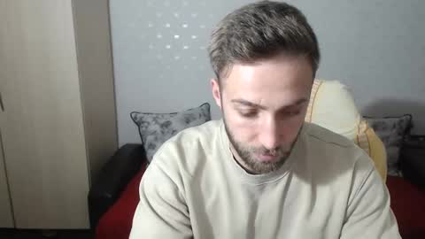 Snapshot of blondeagle chatting on 01-22-25, 06:52 Mr Blond online show from 01-22-25, 06:52