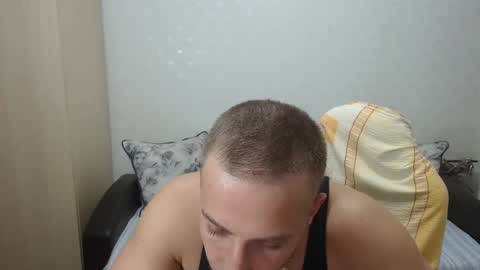 Snapshot of blondeagle chatting on 01-30-25, 08:53 Mr Blond online show from 01-30-25, 08:53