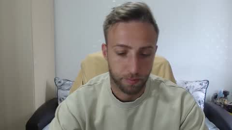 Snapshot of blondeagle chatting on 09-15-25, 07:08 Mr Blond online show from 09-15-25, 07:08