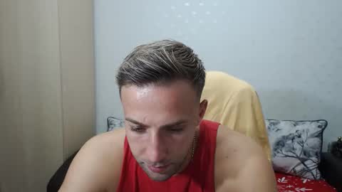 Snapshot of blondeagle chatting on 10-22-25, 09:25 Mr Blond online show from 10-22-25, 09:25