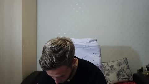 Snapshot of blondeagle chatting on 11-06-25, 09:05 Mr Blond online show from 11-06-25, 09:05