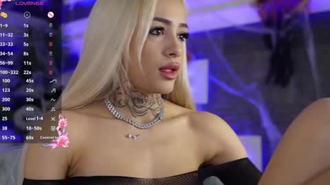 blondie_muller online show from 10-29-25, 09:05