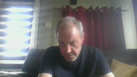 bloody52 online show from 02-10-25, 10:42