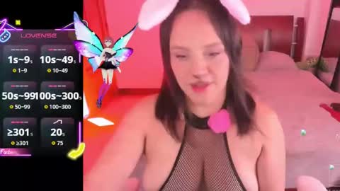 Snapshot of bloody_mary84 chatting on 10-22-25, 08:52 Nathalia online show from 10-22-25, 08:52