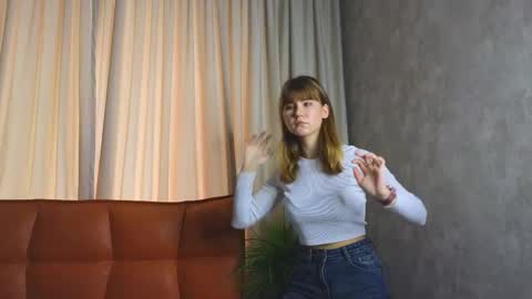 BloomNoir online show from 11-11-25, 07:19