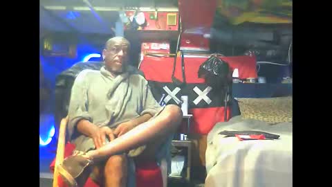 BLOWFLY online show from 11-23-25, 04:07