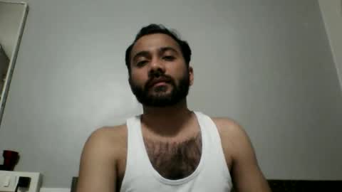 Snapshot of blue_bearr chatting on 12-17-25, 04:02 Blue Bear online show from 12-17-25, 04:02