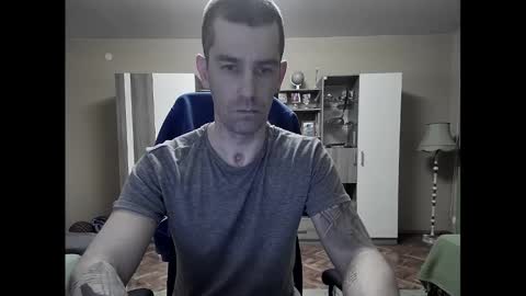 Snapshot of blue_eyed_wolf chatting on 03-02-25, 08:50 Runaway online show from 03-02-25, 08:50