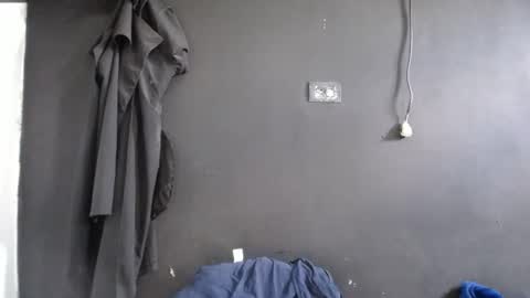 Snapshot of blue_morningstar chatting on 11-08-25, 04:18 bunbury online show from 11-08-25, 04:18