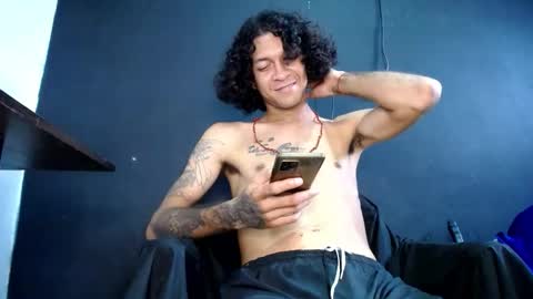 Snapshot of blue_morningstar chatting on 11-16-25, 08:58 bunbury online show from 11-16-25, 08:58