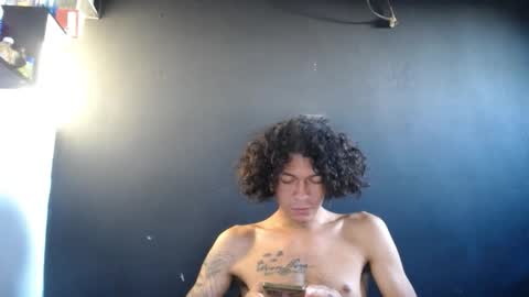 Snapshot of blue_morningstar chatting on 11-17-25, 11:27 bunbury online show from 11-17-25, 11:27