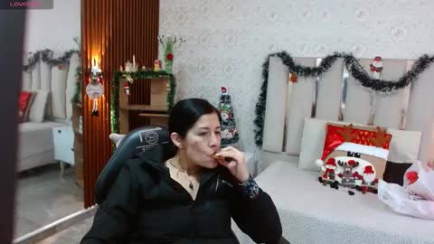 blue_tay1 online show from 11-27-25, 11:34