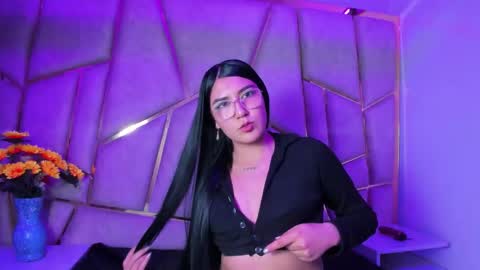 Snapshot of blue_vely chatting on 02-19-26, 05:53 Blue Vely online show from 02-19-26, 05:53