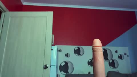 SONNYVAN online show from 10-18-25, 04:48