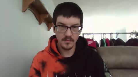 Blue B. Hyena online show from 11-30-25, 08:57