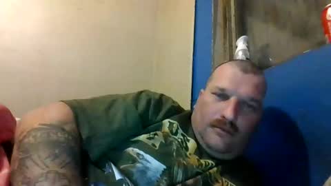 Snapshot of bluedemoneyes1986 chatting on 03-12-25, 01:47 bluedemoneyes1986 online show from 03-12-25, 01:47