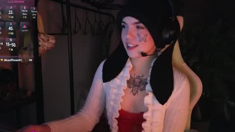 Blue online show from 12-22-24, 05:23