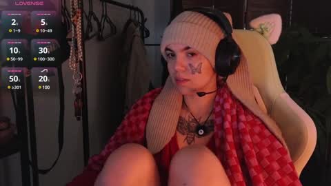 Blue online show from 01-08-25, 11:54