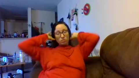 Snapshot of blueeyedbeauty1995 chatting on 11-22-25, 10:53 Blueeyedbeauty online show from 11-22-25, 10:53