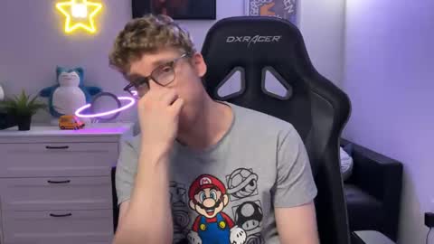 blueeyedtallguy online show from 12-06-24, 04:36