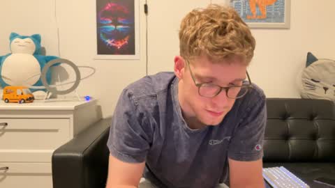 blueeyedtallguy online show from 12-18-24, 02:42