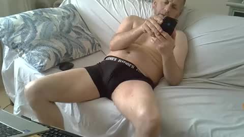 blue online show from 03-08-26, 11:03