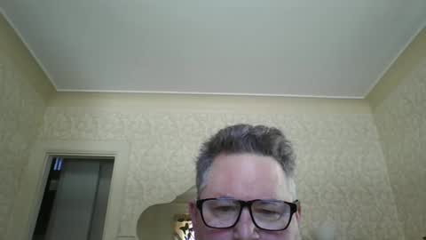 bluemoose70 online show from 03-02-25, 04:53