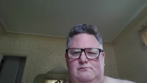 bluemoose70 online show from 09-12-25, 05:57