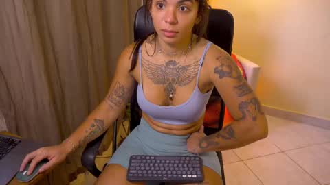 FLORAA online show from 10-31-25, 11:22