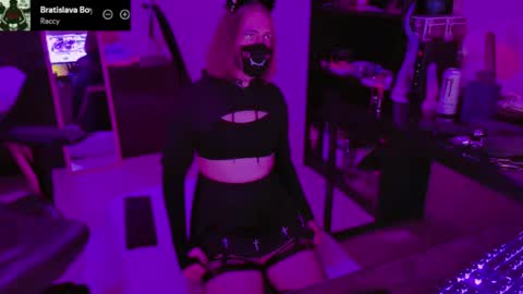 Blue online show from 02-10-26, 09:08