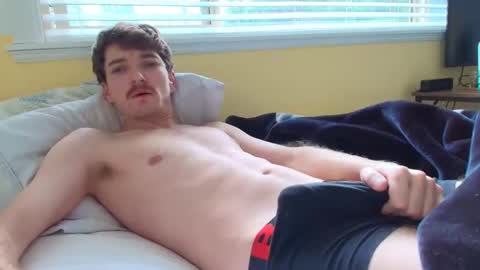 Snapshot of bluezed4 chatting on 11-26-25, 05:36 blue online show from 11-26-25, 05:36