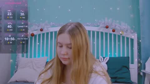 Snapshot of blush_ellie chatting on 12-25-24, 10:50 Ellie3 online show from 12-25-24, 10:50